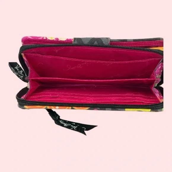 Vera Bradley Ziggy Zinnia Large Turnlock Organizer Wallet Retired Pattern - Picture 4 of 5